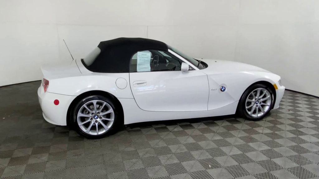 2007 BMW Z4 3.0i 9