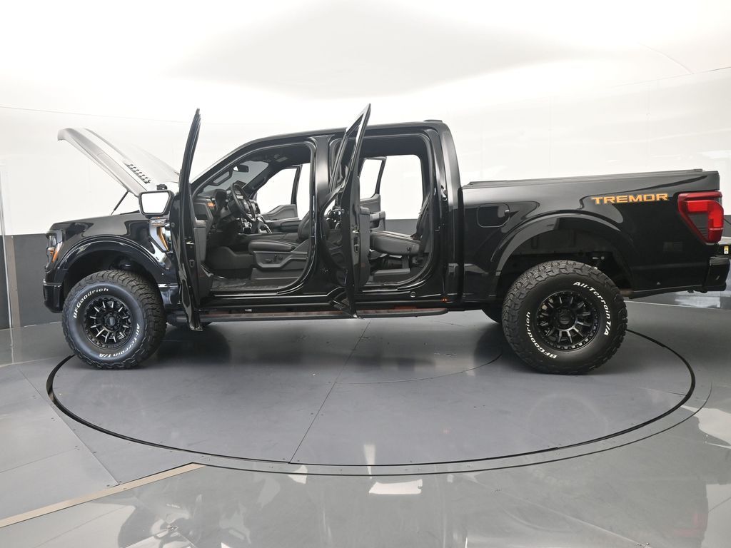 Used 2026 Black Metallic Ford Tremor image 77