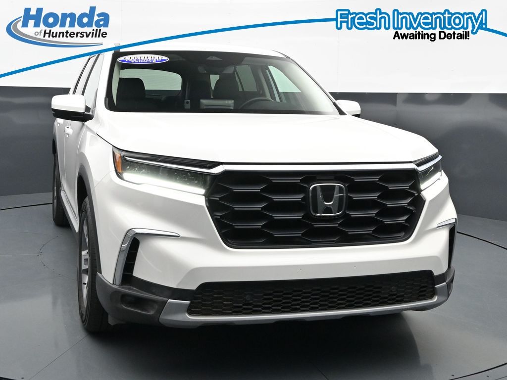 Platinum White Pearl 2025 Honda Pilot SUV / Crossover Front-Wheel Drive Automatic
