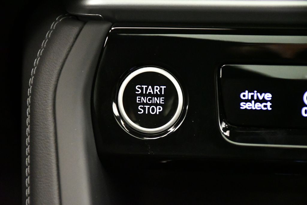 Thumbnail: 2025 Audi Q5 - 28