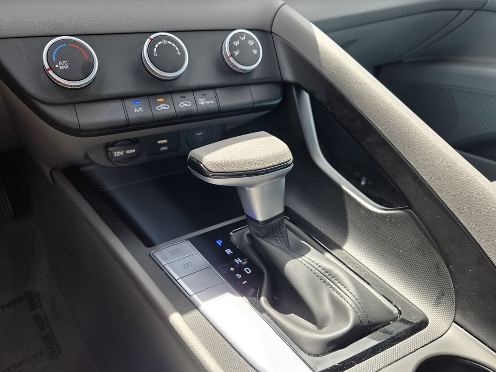 2026 Hyundai Elantra - $22,599