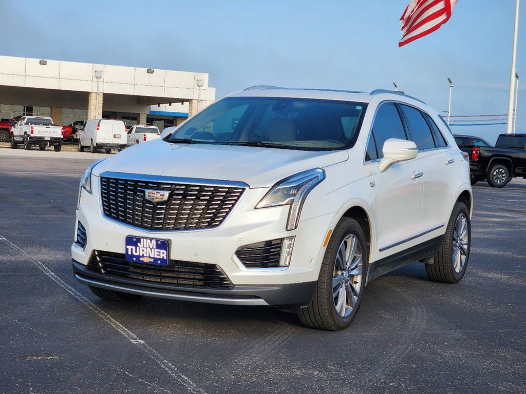 2020 Cadillac XT5 Premium Luxury 3