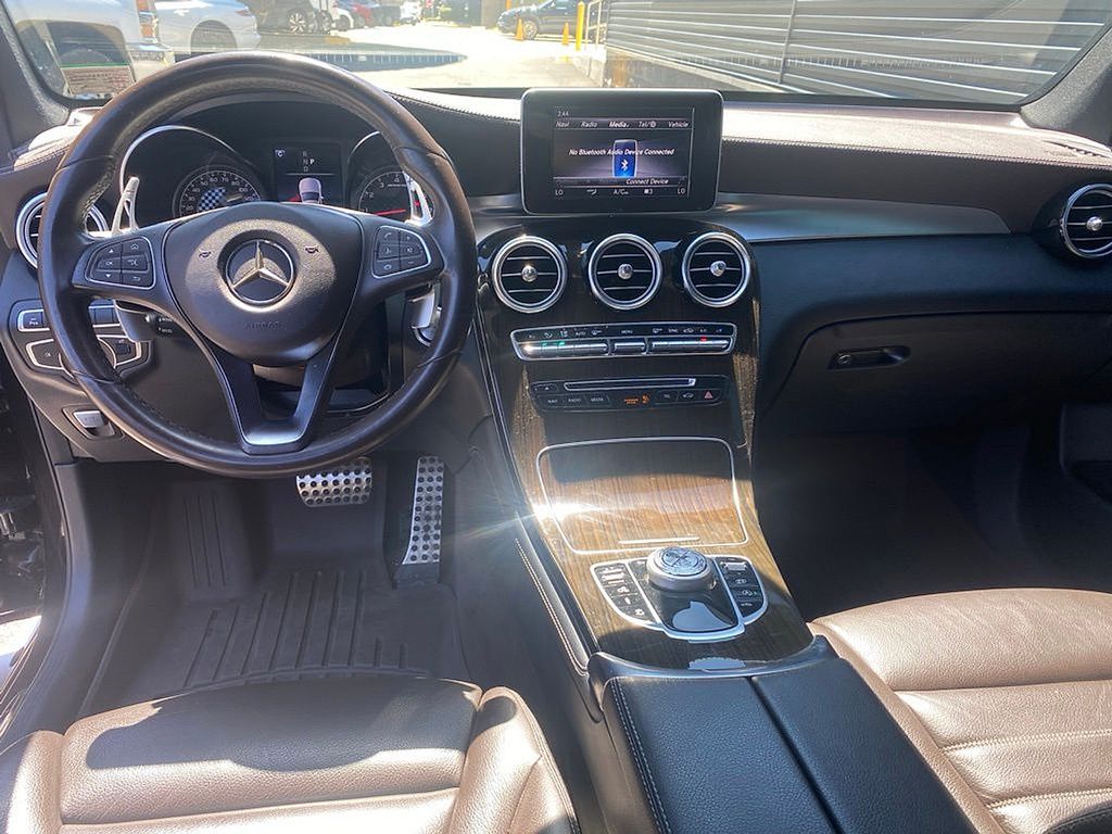 Thumbnail: 2018 Mercedes-Benz GLC - 11