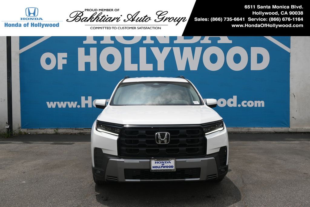 Platinum White Pearl 2026 Honda Pilot SUV / Crossover Front-Wheel Drive Automatic