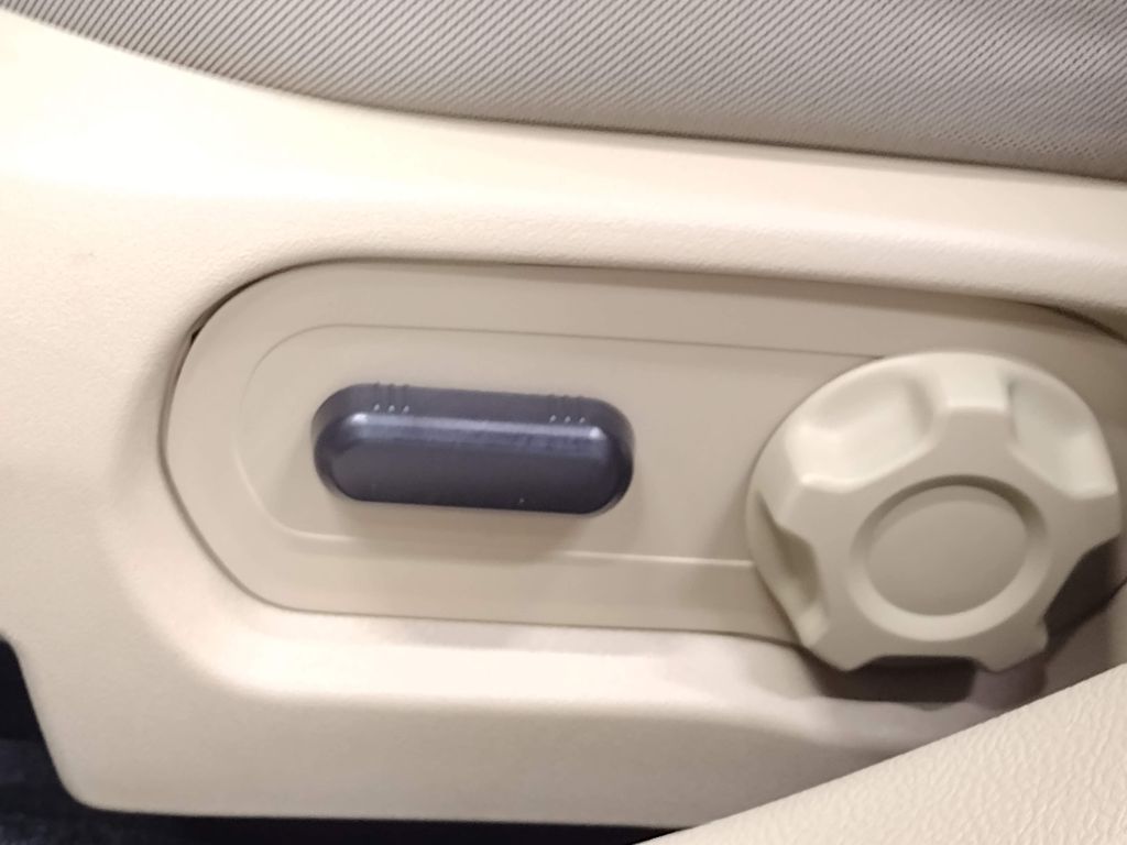 2016 Ford Taurus SEL