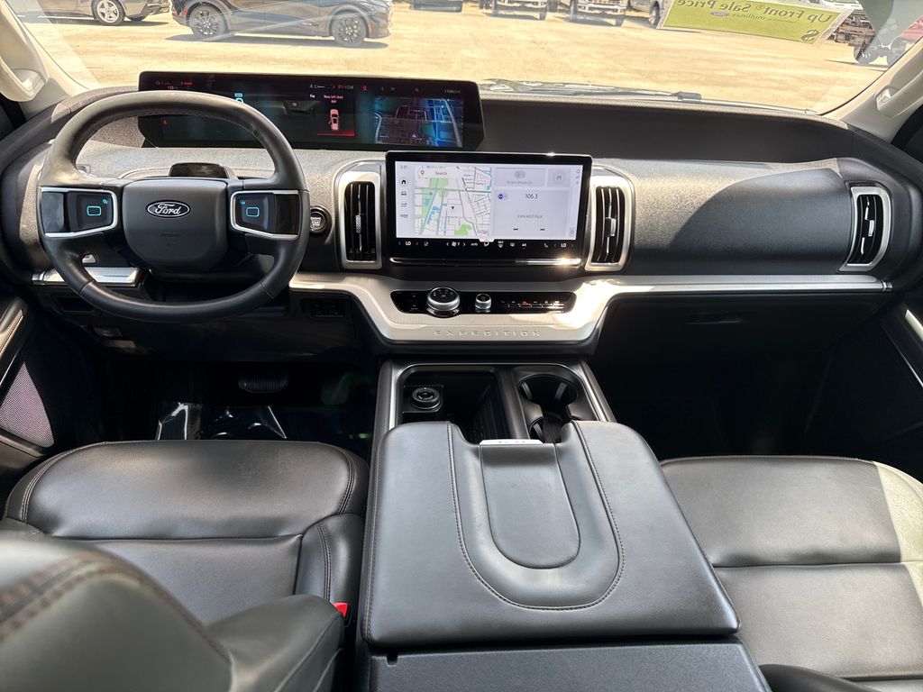 Certified Used 2025 Gray Ford Active image 6