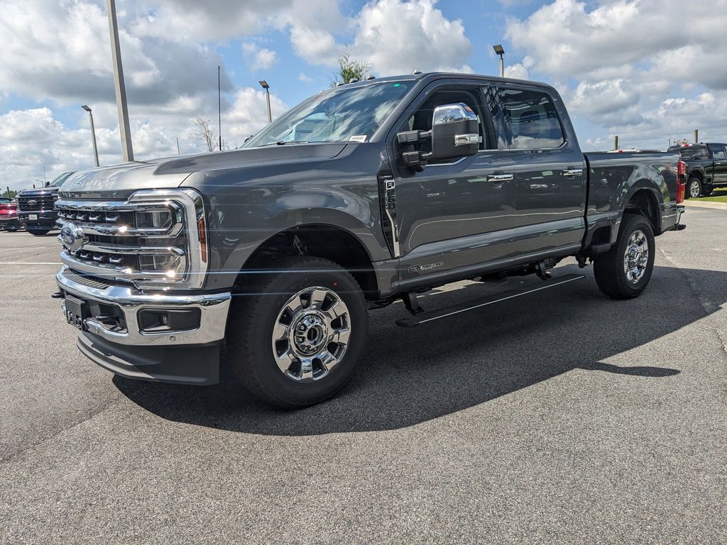2025 Ford F-250 Super Duty Lariat