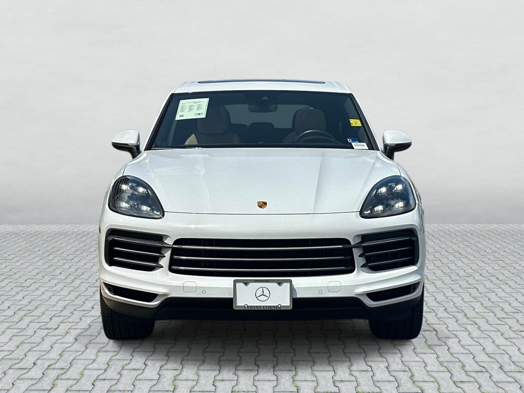 Thumbnail: 2022 Porsche Cayenne - 2