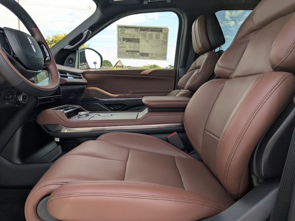 2025 Lincoln Navigator Reserve L