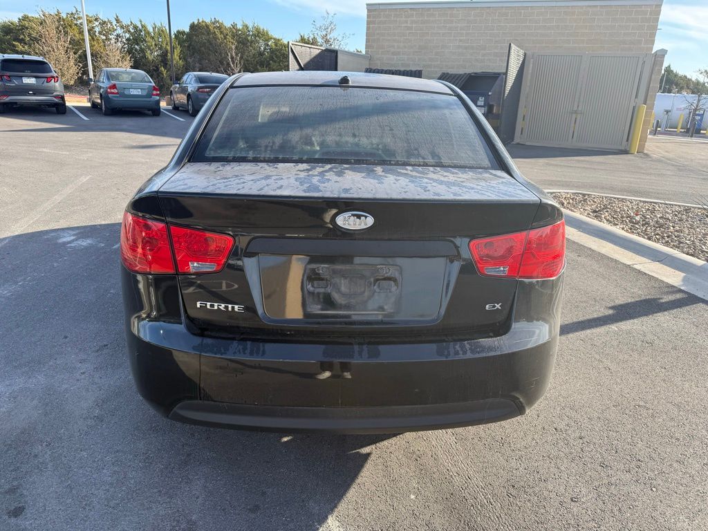 Thumbnail: 2010 Kia Forte - 5