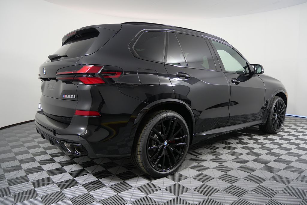 2025 BMW X5 M60i 4