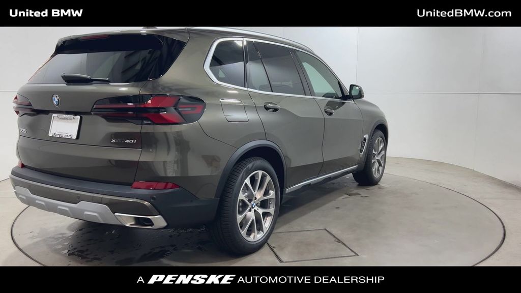 2026 BMW X5 xDrive40i 8