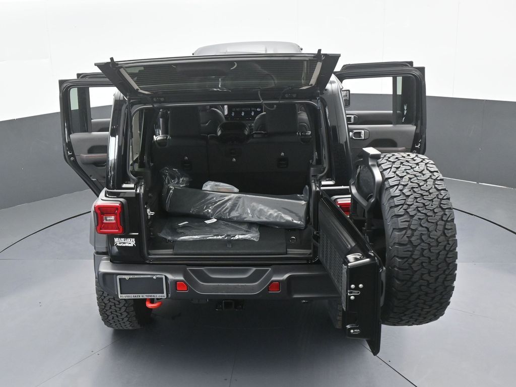 New 2026 Black Clearcoat Jeep Rubicon image 65