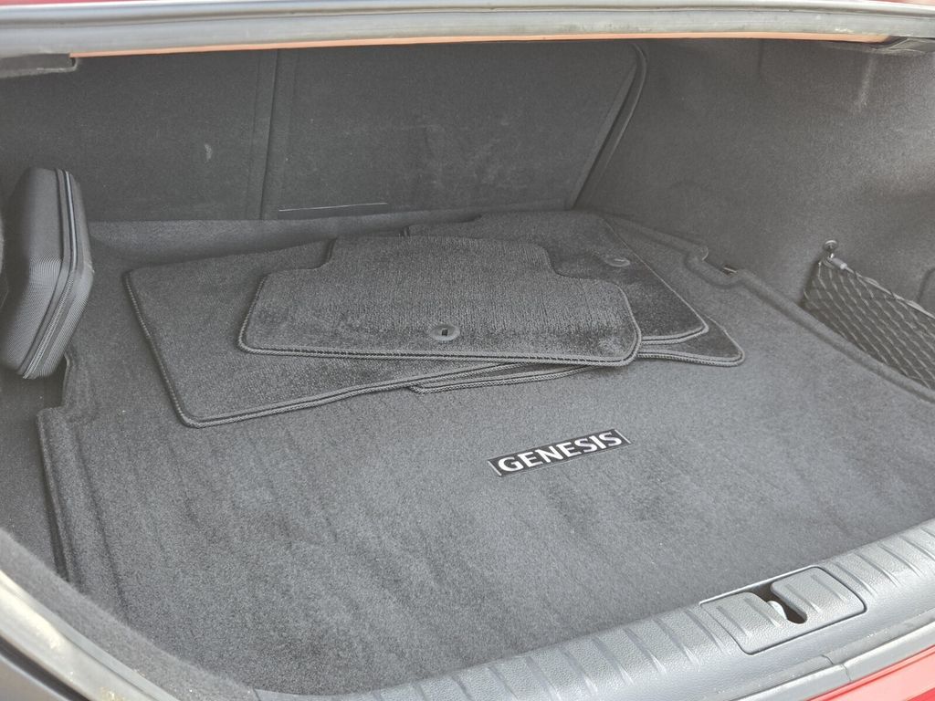 2023 Genesis G70 - $27,999