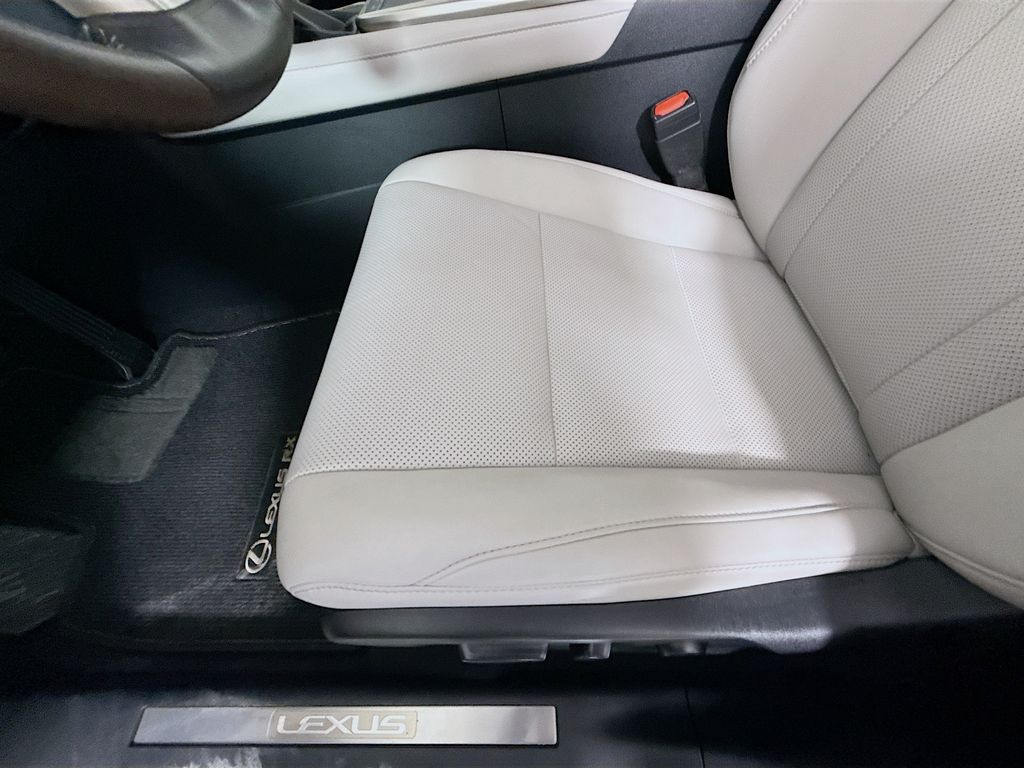 Thumbnail: 2020 Lexus RX - 18