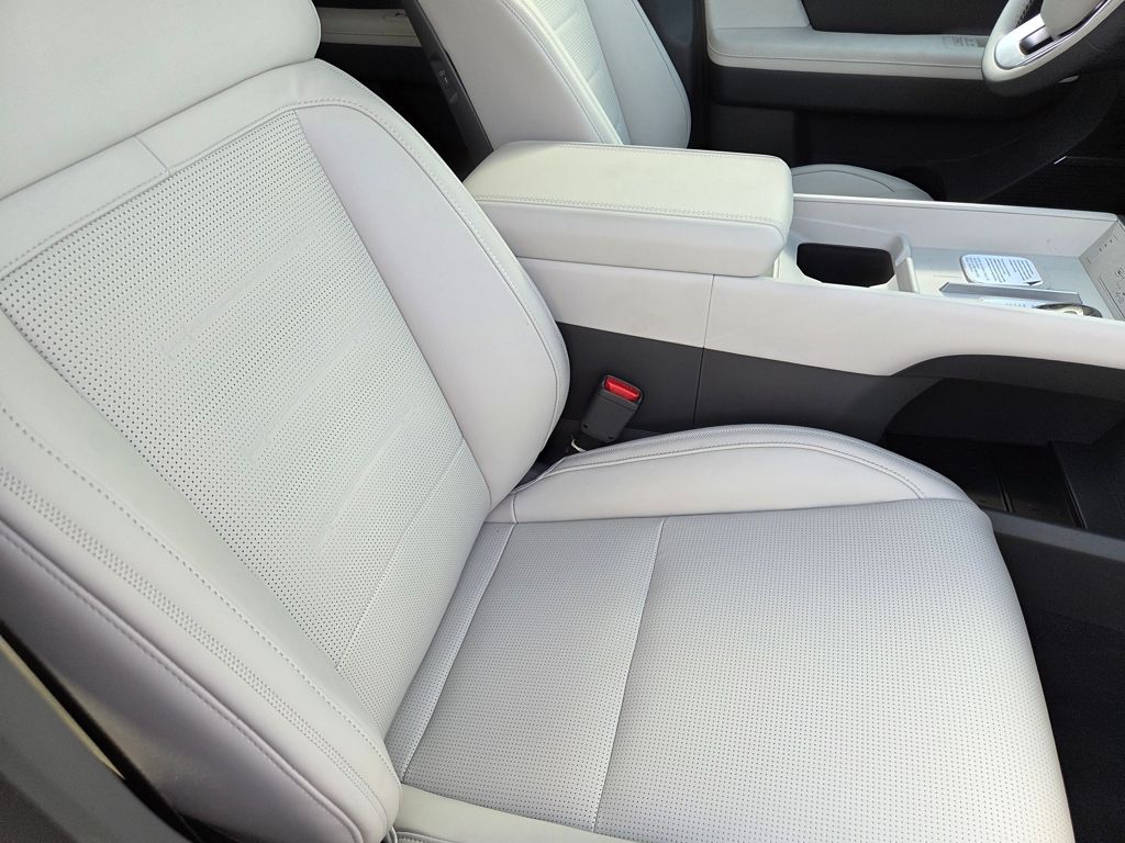 Thumbnail: 2026 Hyundai Santa Fe - 24