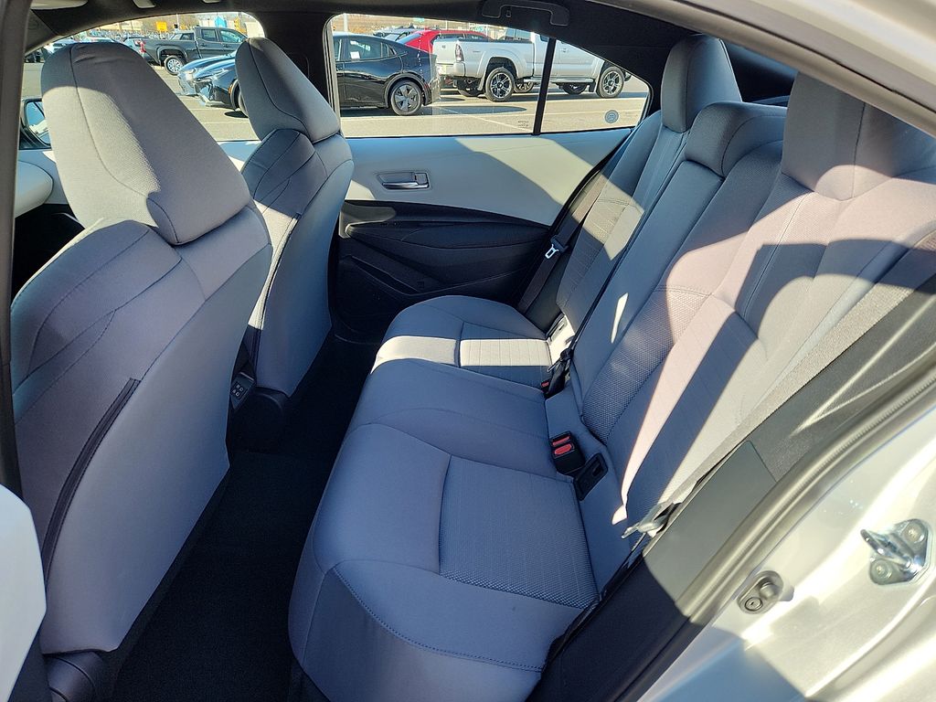 Thumbnail: 2025 Toyota Corolla - 10