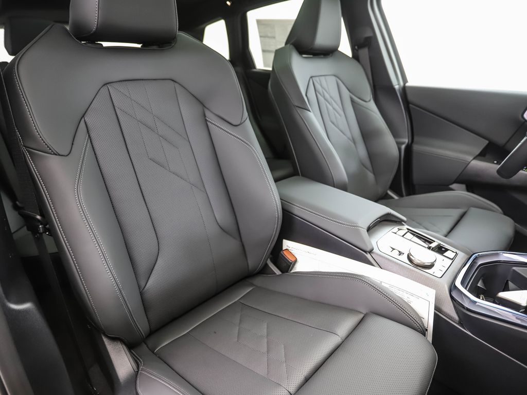 2025 BMW X3 3.0i 32