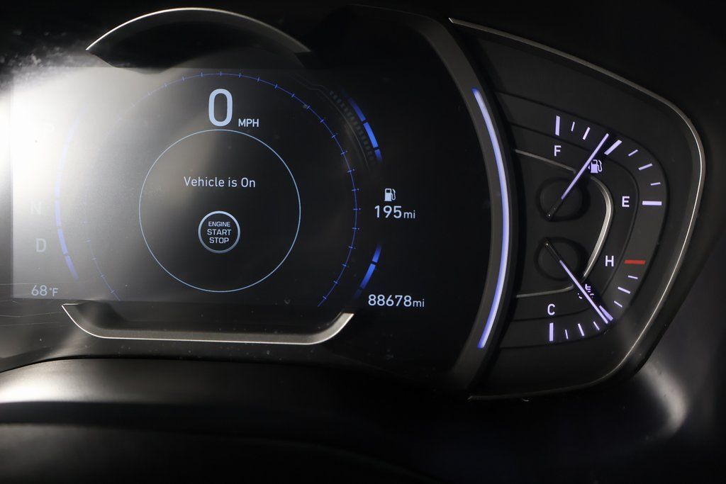 Thumbnail: 2019 Hyundai Santa Fe - 17