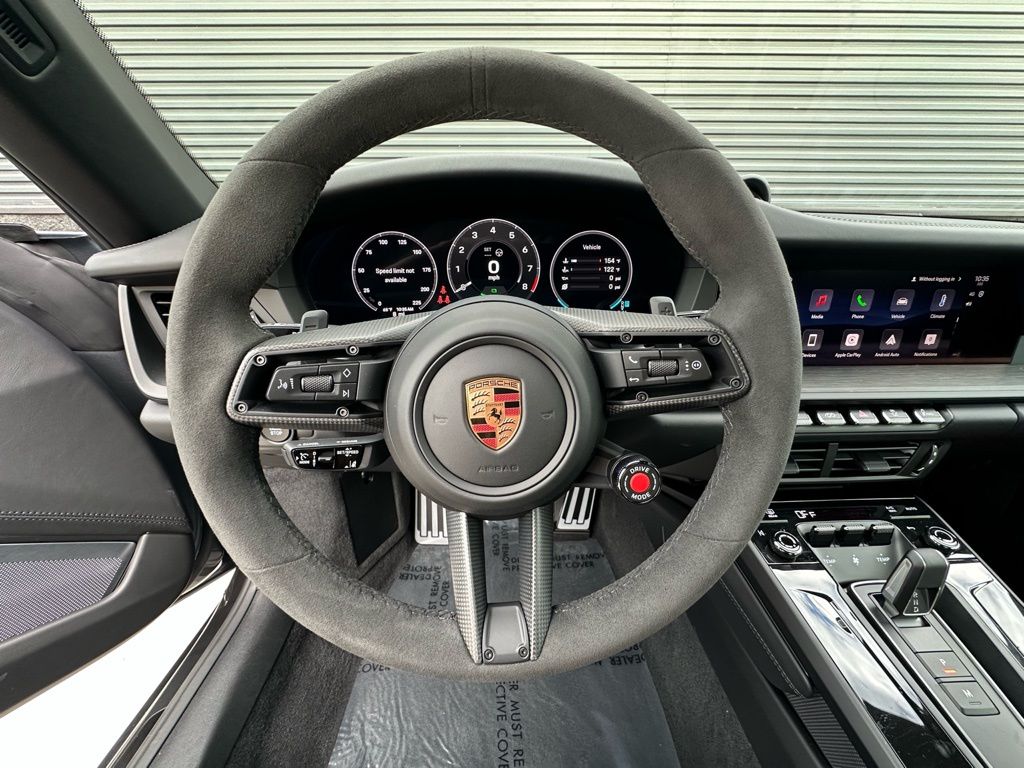 Thumbnail: 2026 Porsche 911 - 17