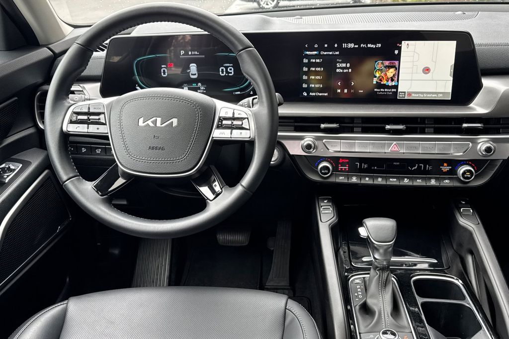 used 2025 Kia Telluride car, priced at $36,937
