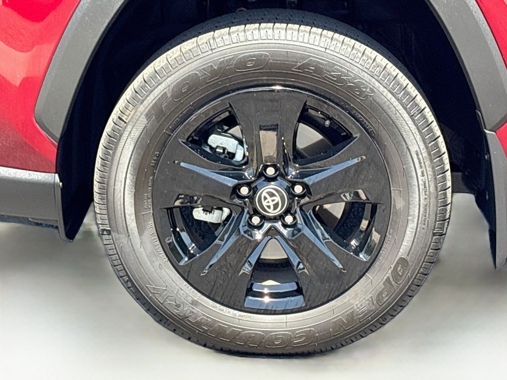Thumbnail: 2025 Toyota RAV4 - 30