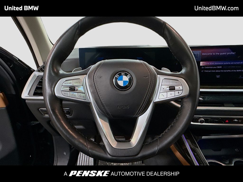 Thumbnail: 2023 BMW X7 - 6