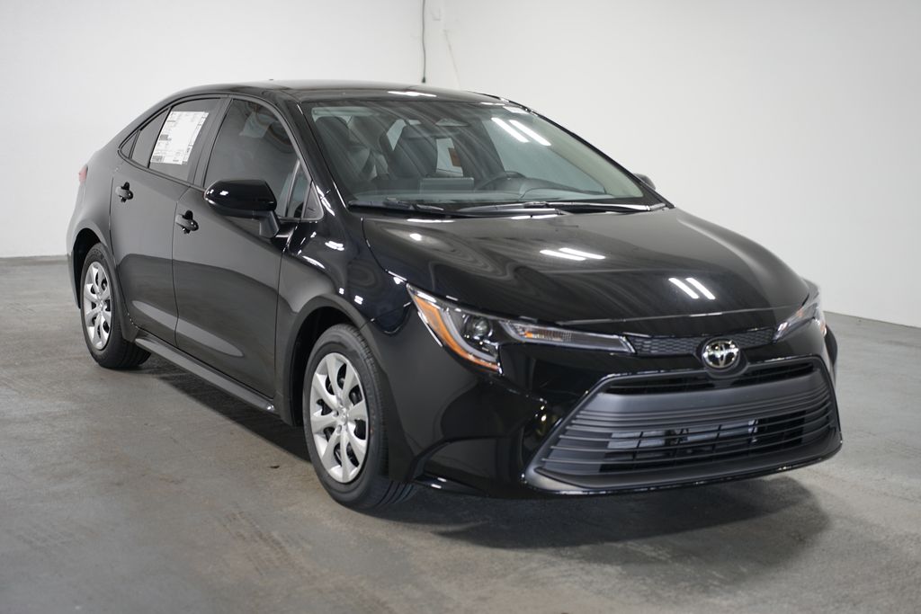 Thumbnail: 2025 Toyota Corolla - 3