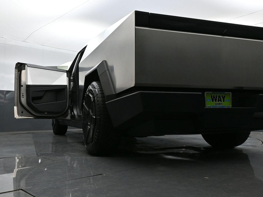 2024 Tesla Cybertruck All-Wheel Drive