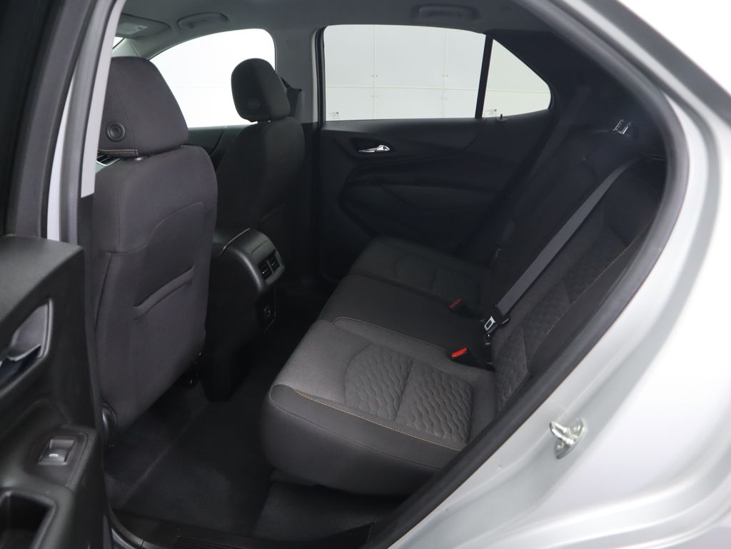 Thumbnail: 2021 Chevrolet Equinox - 21