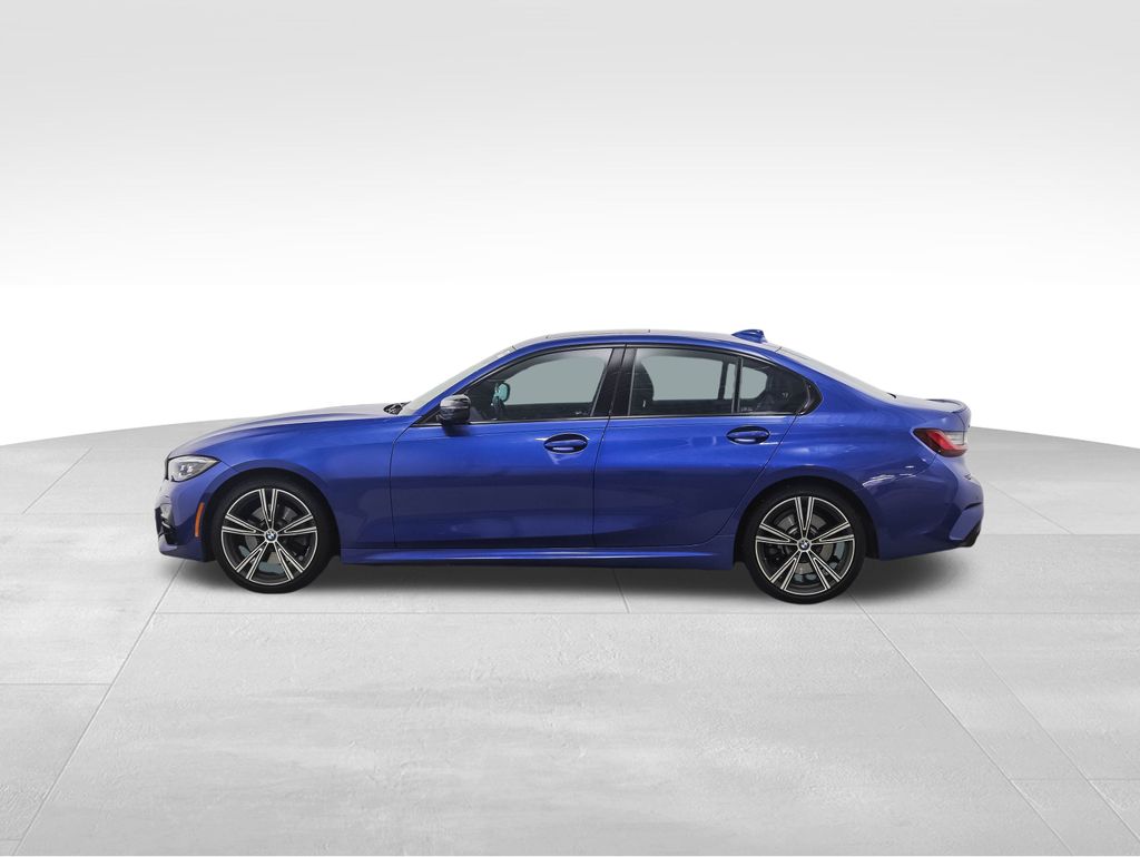 Thumbnail: 2022 BMW 3 Series - 2