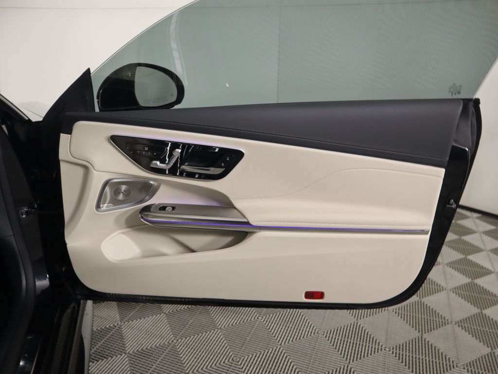 Thumbnail: 2026 Mercedes-Benz CLE - 26