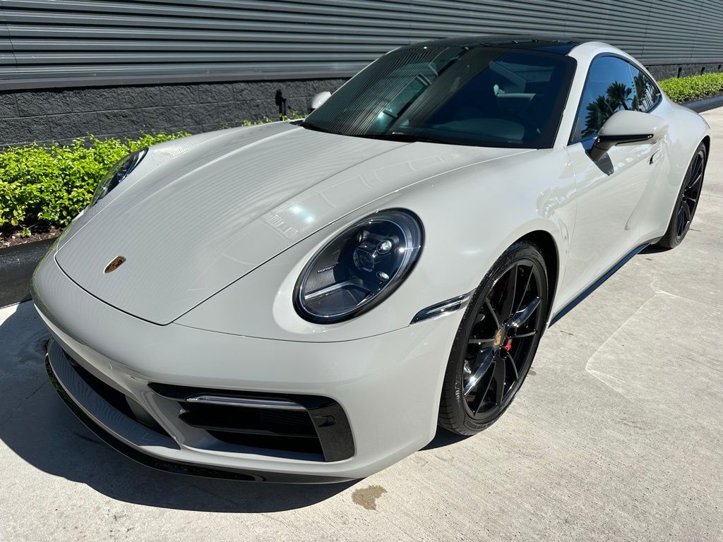 Thumbnail: 2024 Porsche 911 - 13