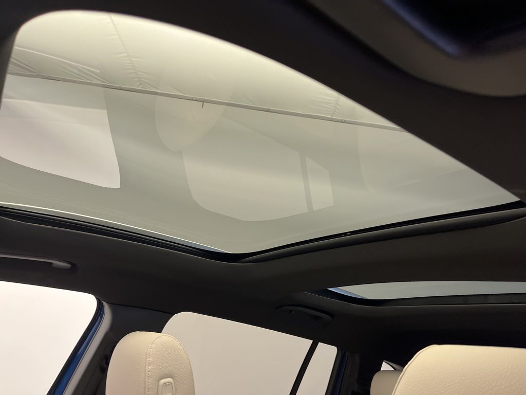 Thumbnail: 2026 Mercedes-Benz GLB - 22