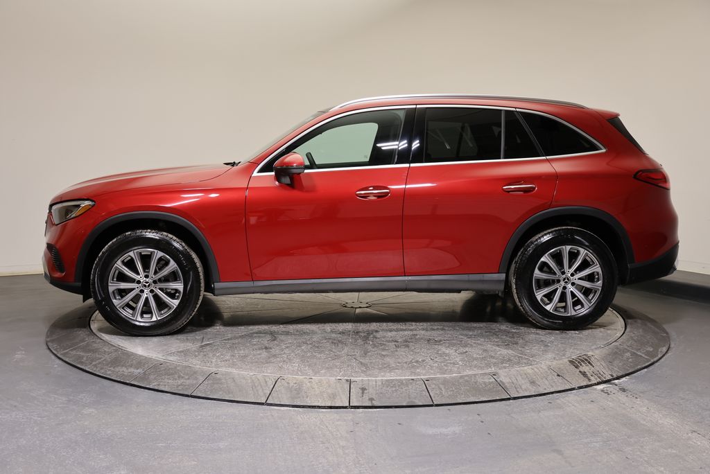 Thumbnail: 2025 Mercedes-Benz GLC - 4