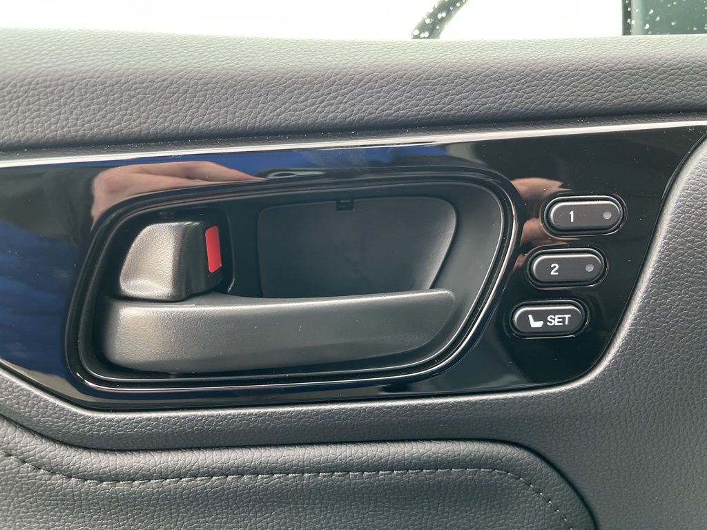 Thumbnail: 2026 Honda Odyssey - 12