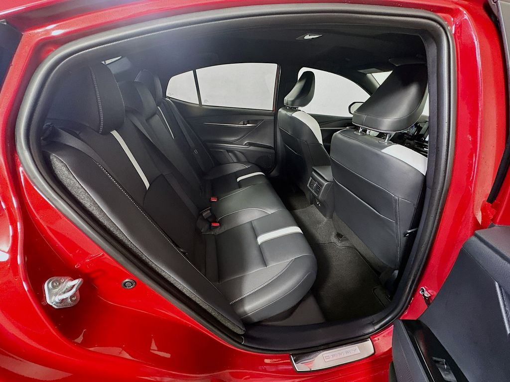 Thumbnail: 2025 Toyota Camry - 27