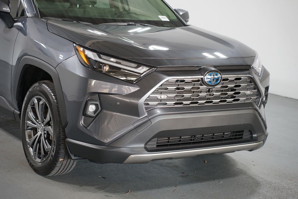 Thumbnail: 2024 Toyota RAV4 - 4