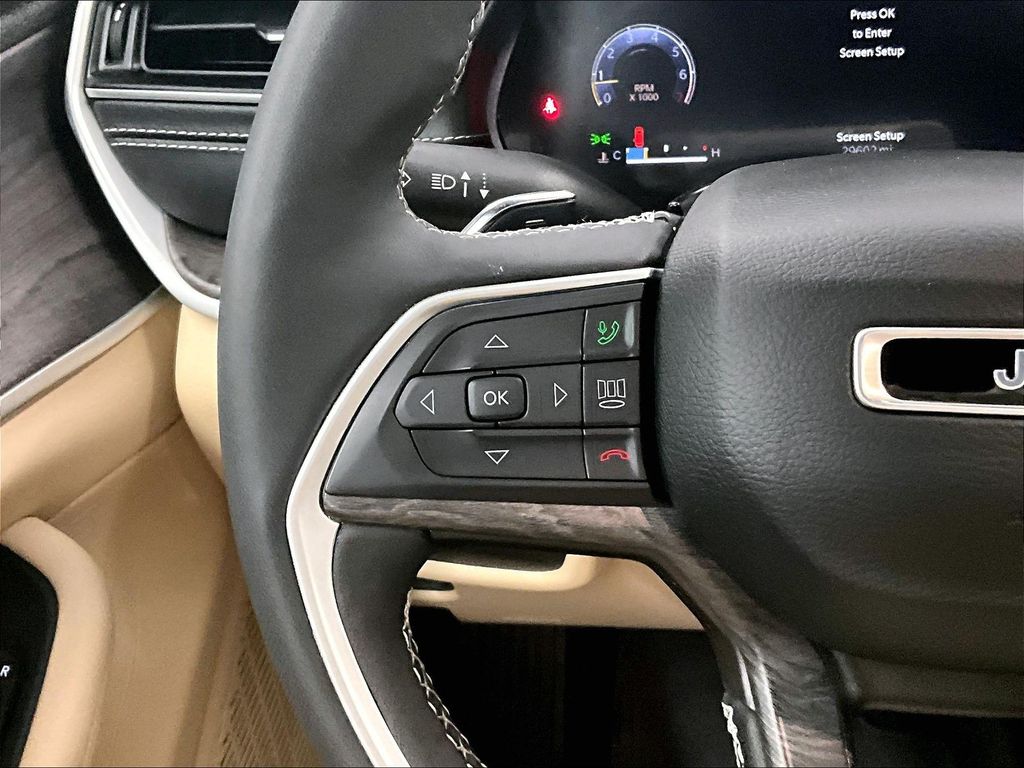 2024 Jeep Grand Cherokee — photo 23