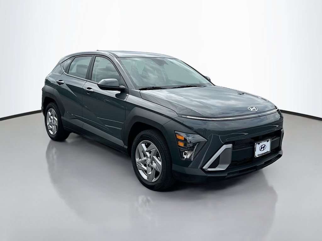 2025 Hyundai Kona SE 3