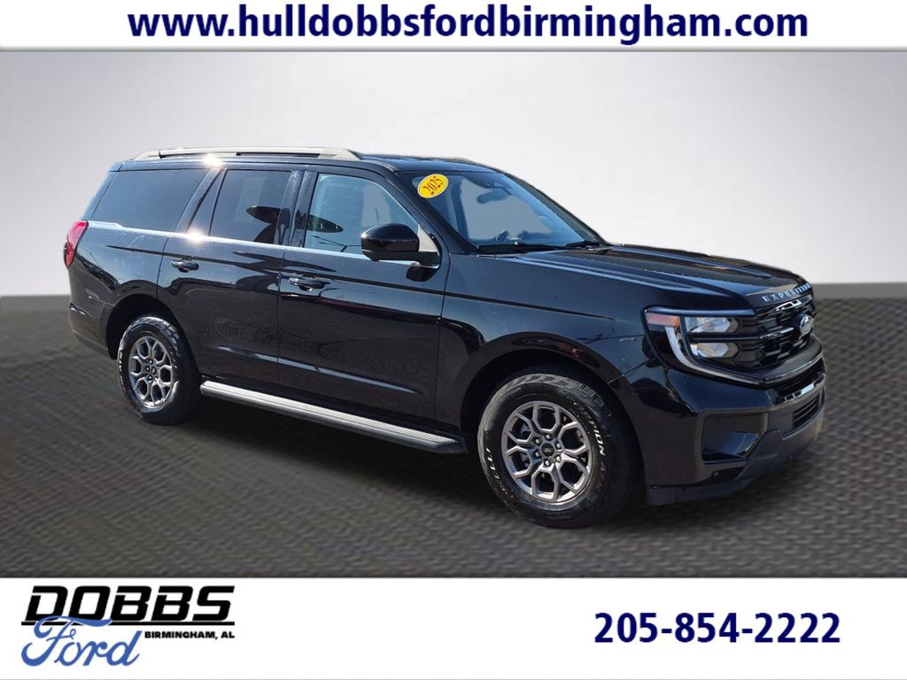 2025 Ford Expedition Active 4WD