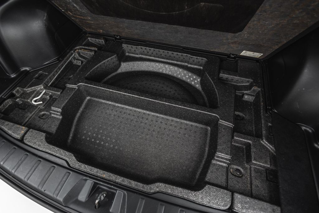 2019 Subaru Forester Premium thumbnail 36
