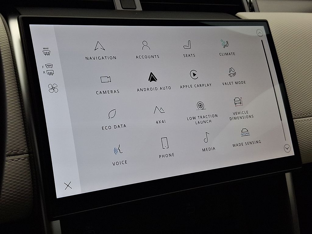 Thumbnail: 2026 Land Rover Discovery Sport - 19