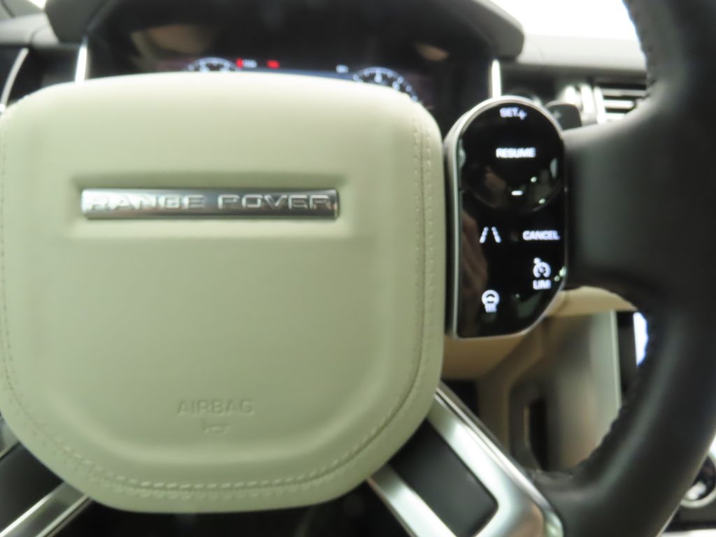 Thumbnail: 2022 Land Rover Range Rover - 12