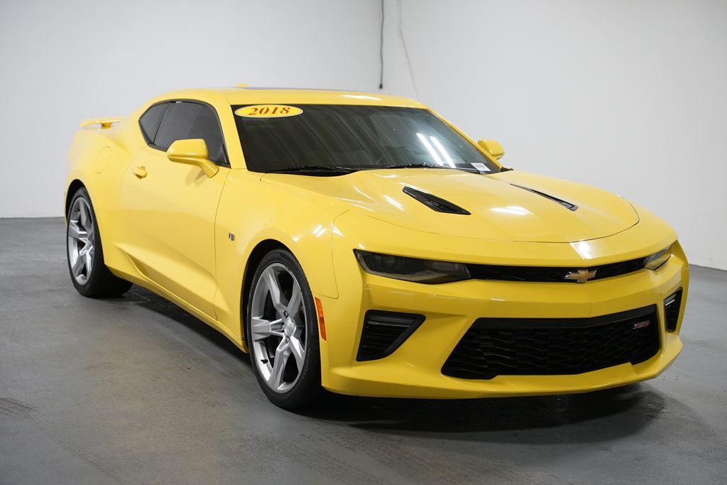 Thumbnail: 2018 Chevrolet Camaro - 3