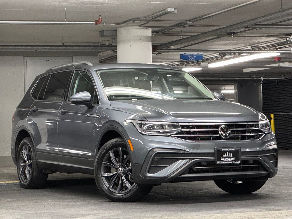 2022 Volkswagen Tiguan 2.0T SE 3