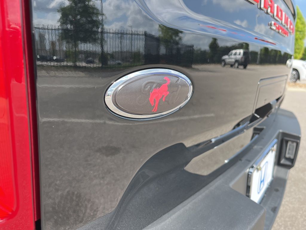 Thumbnail: 2022 Ford Bronco Sport - 8