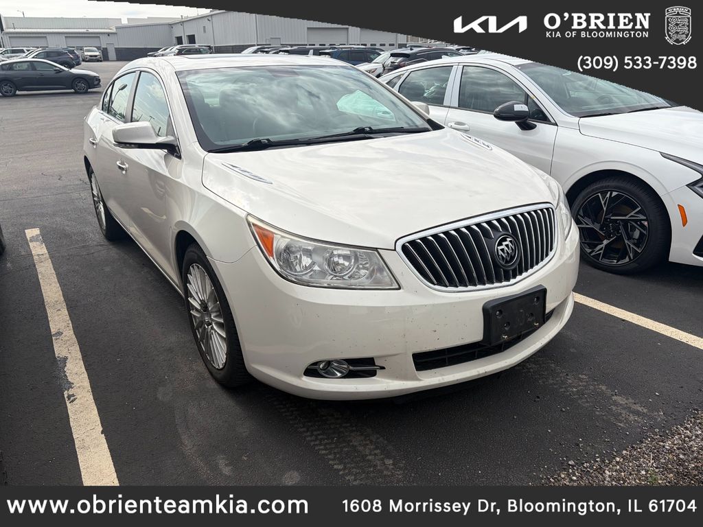 White Diamond Clearcoat 2013 Buick LaCrosse Leather FWD Sedan Front-Wheel Drive 6-Speed Automatic