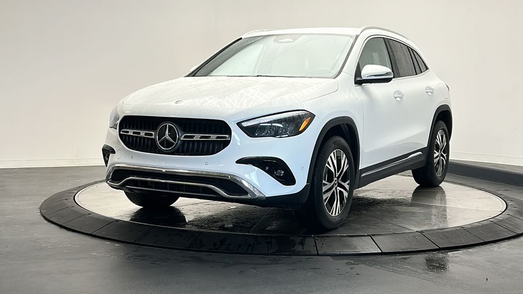 2025 Mercedes-Benz GLA 250 4MATIC 3