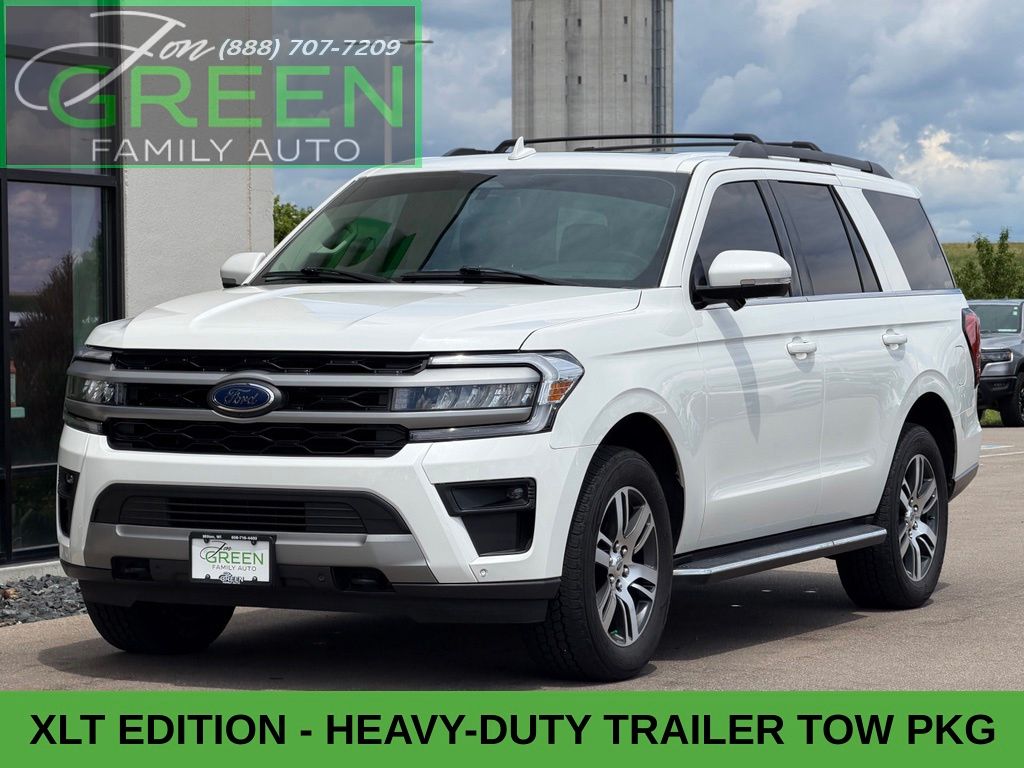 White Metallic 2022 Ford Expedition SUV / Crossover Four-Wheel Drive Automatic